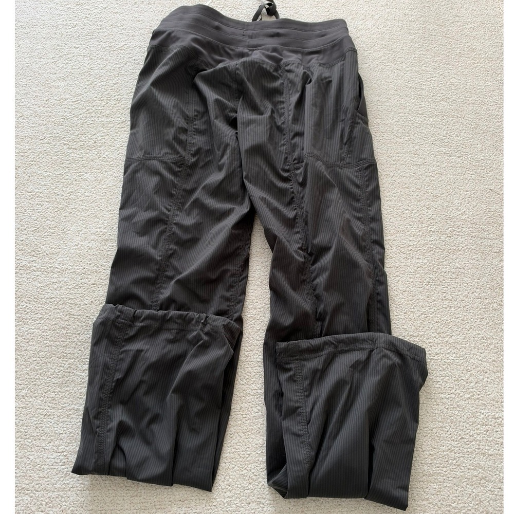 NWT lululemon Dance Studio Pant size 6 in Graphite Grey - Picture 4 of 5